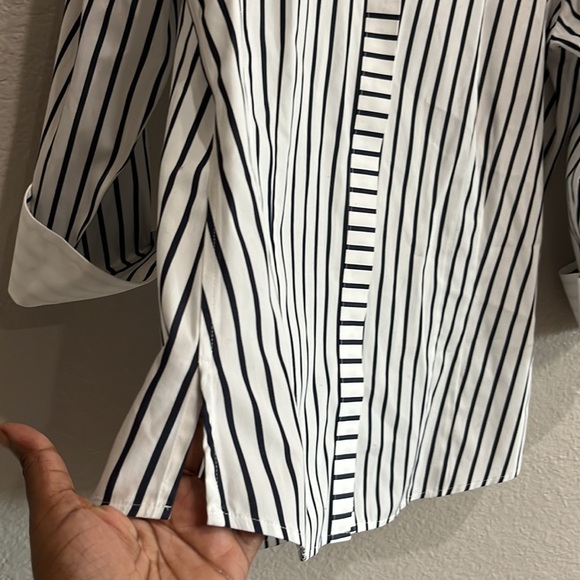 Fox Croft NYC Blue White Striped 3/4 Sleeve Button Down Blouse Non Iron - Picture 7 of 8
